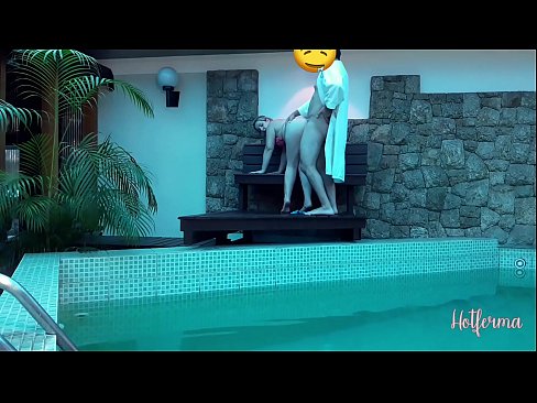 ❤️ Boss invites the maid to the pool but can't resist a hot ❤️❌ Sex video at en-gb.novoporn-com.ru ❤